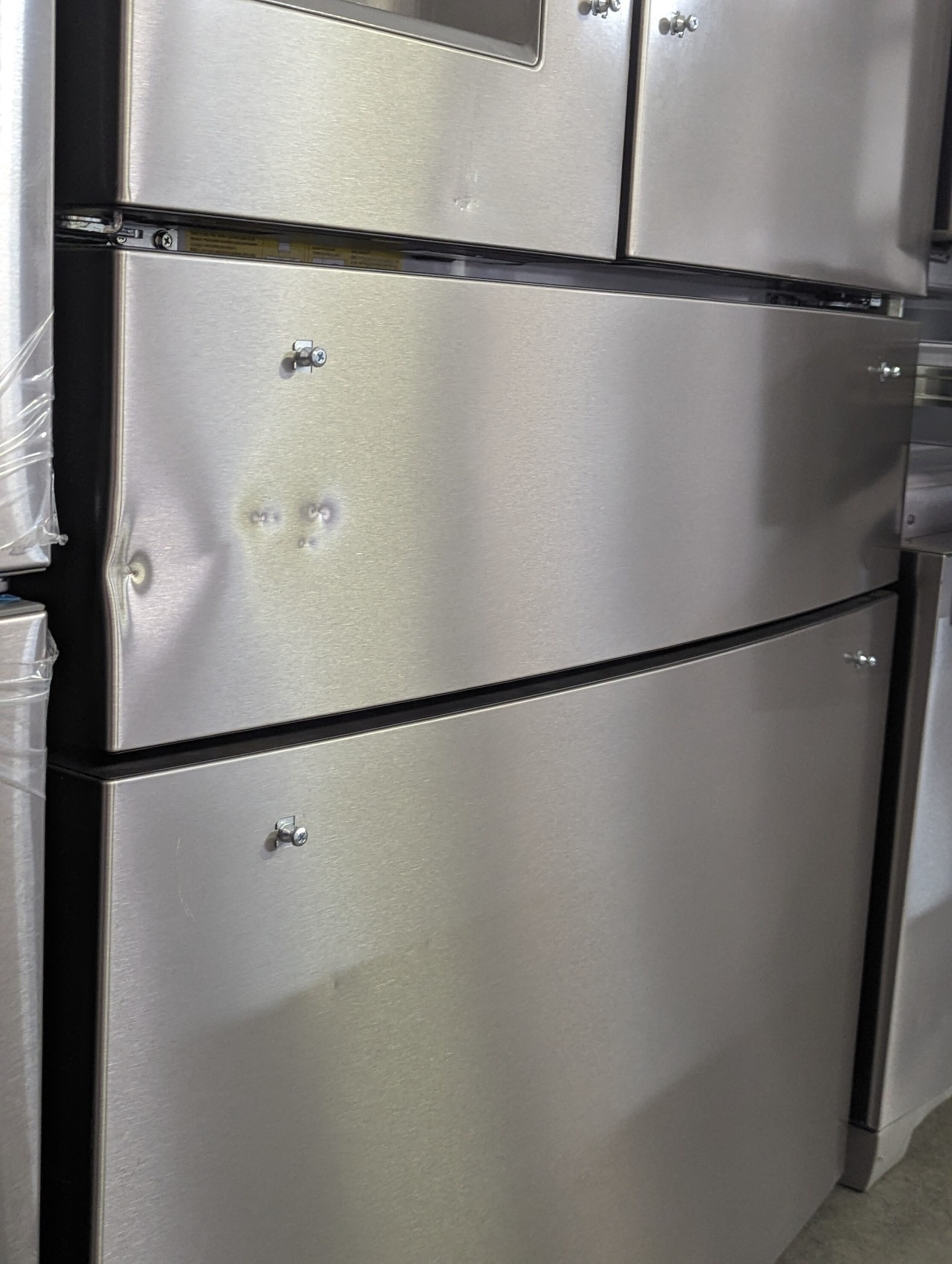 *Frigidaire FG4H2272UF 21.8 Cu. Ft. CounterDepth 4Door French Door