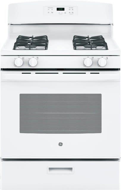 GE *JGBS60DEKWW  4.8 Cu. Ft. Freestanding Gas Range - White