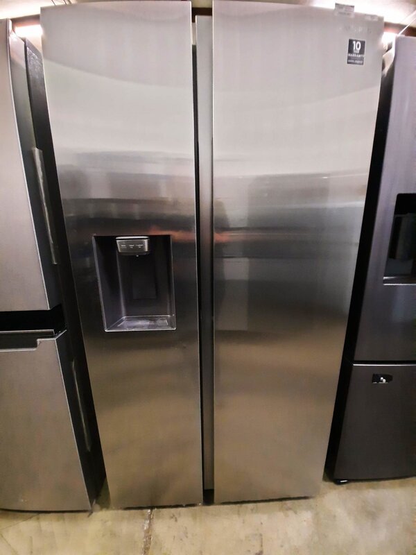 Samsung *RS27T5200SR 24 -cu ft Side-by-Side Refrigerator with Ice Maker (Fingerprint Resistant Stainless Steel)