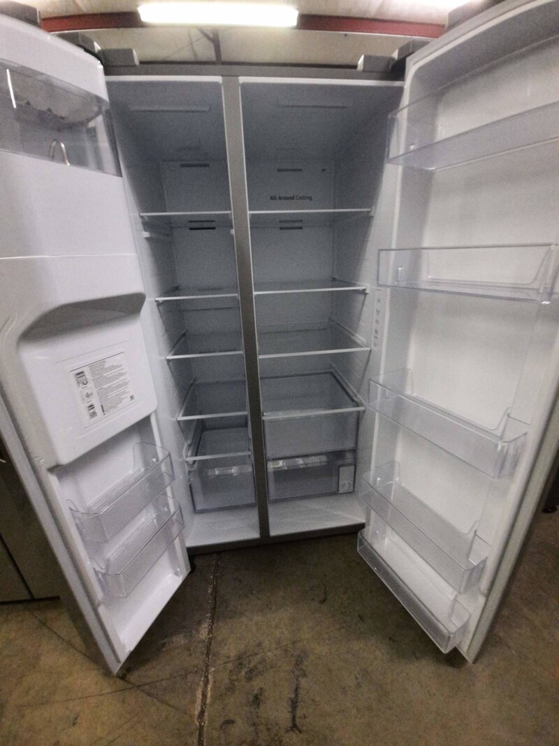 Samsung *RS27T5200SR 24 -cu ft Side-by-Side Refrigerator with Ice Maker (Fingerprint Resistant Stainless Steel)