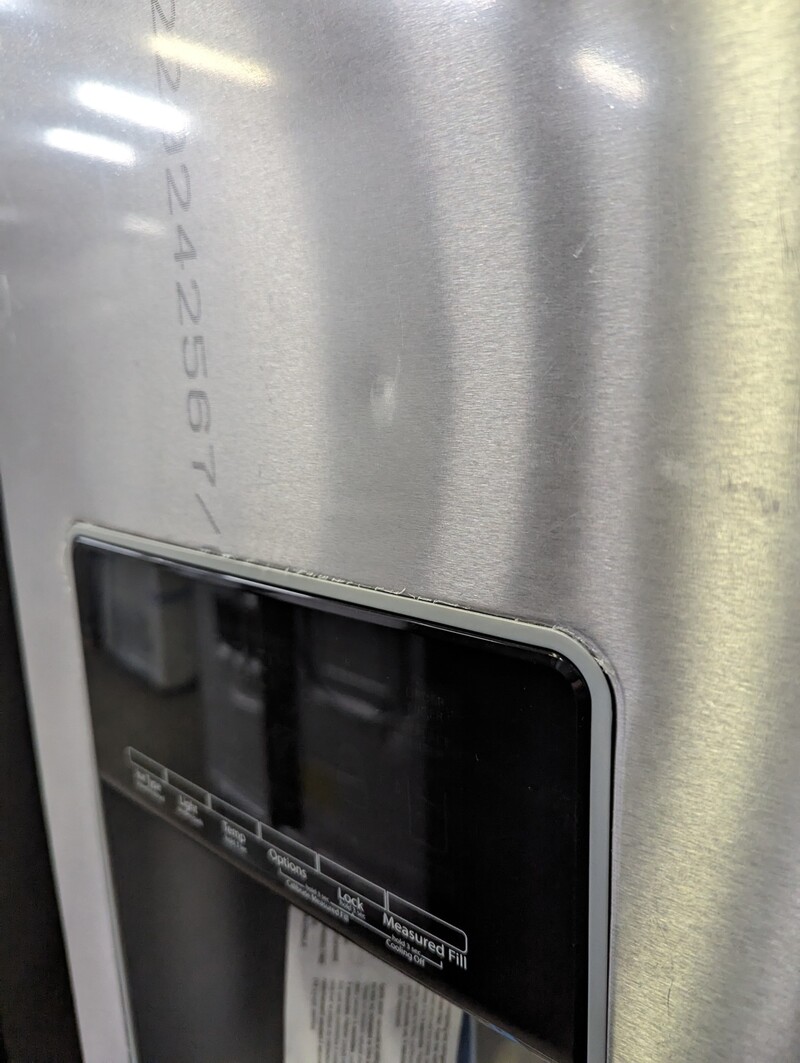 Whirlpool WRS588FIHZ  28.4-cu ft Side-by-Side Refrigerator with Ice Maker (Fingerprint-Resistant Stainless Steel)
