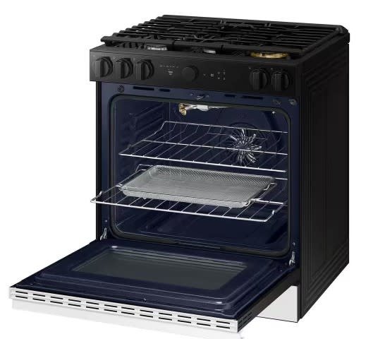 Samsung NSE6DG8300SR (NIB) 30 in. 6.3 cu. ft. 5 Element Smart Slide-In Electric Range with Air Fry & Safety Knobs in Stainless Steel