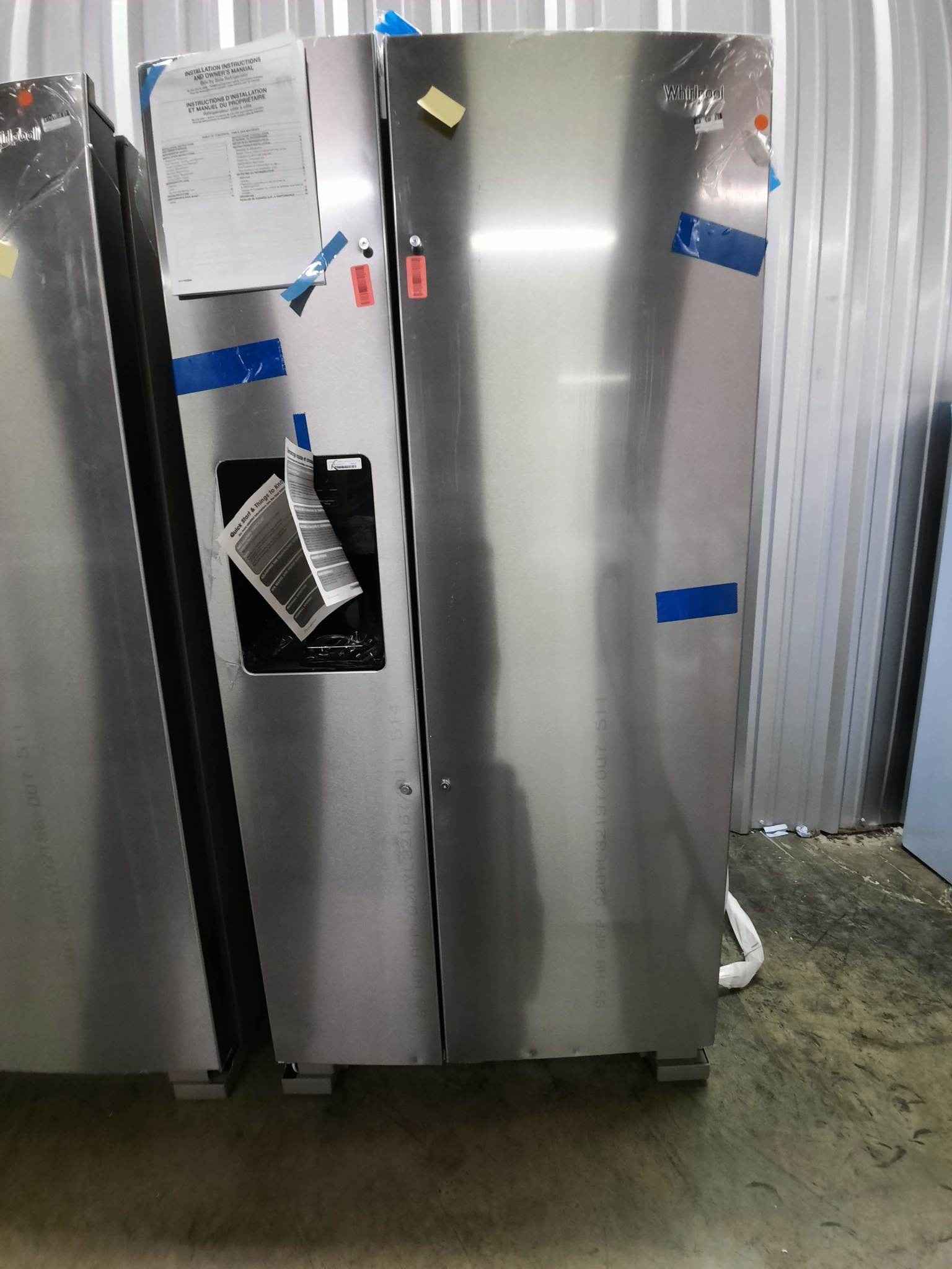 Whirlpool *WRS321SDHZ  21.4-cu ft 33" Side-by-Side Refrigerator with Ice Maker (Fingerprint-Resistant Stainless Steel)