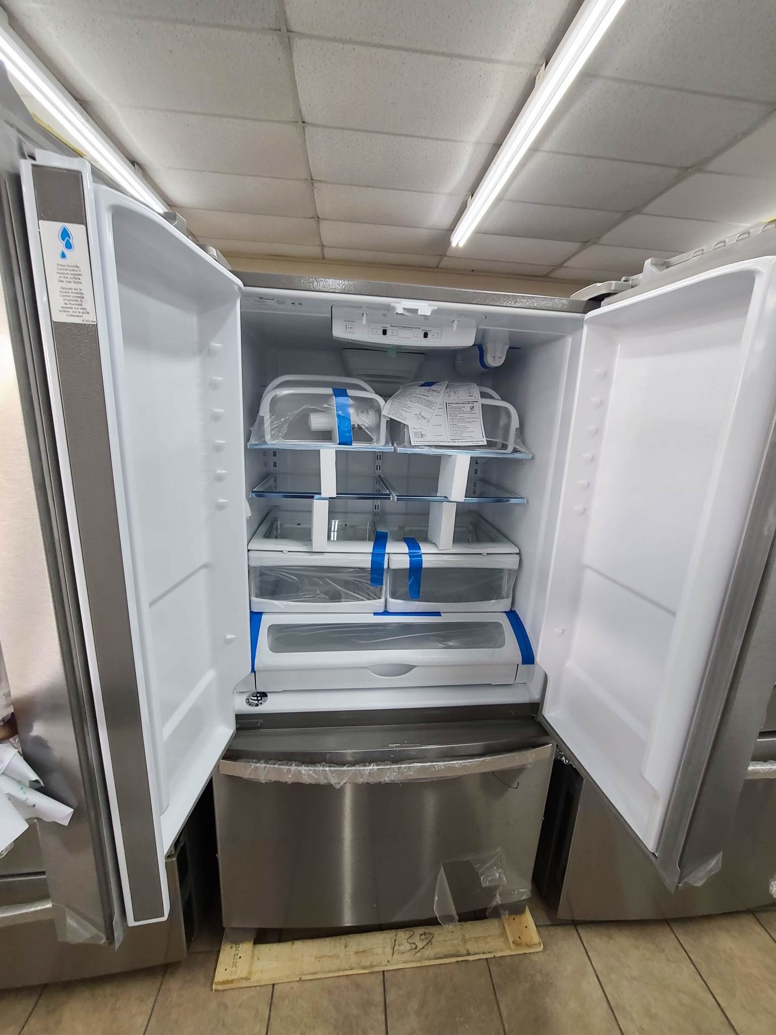 Whirlpool *WRF535SWHZ   25 cu. ft. French Door Refrigerator in Fingerprint Resistant Stainless Steel with Internal Water Dispenser