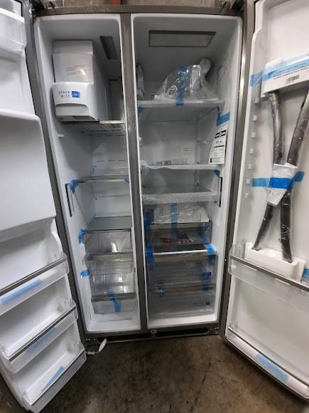 Frigidaire *GRSC2352AF  Gallery 22.3-cu ft Counter-depth Side-by-Side Refrigerator with Ice Maker (Smudge-proof Stainless Steel) ENERGY STAR