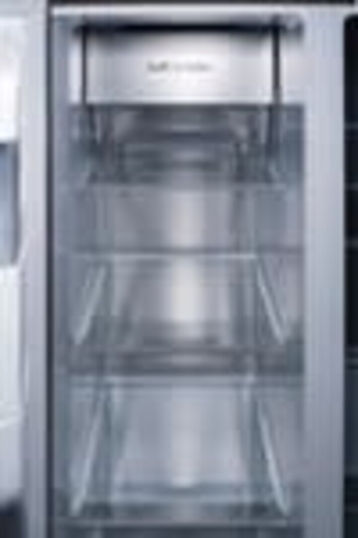 LG *LRSOS2706S InstaView 27.1-cu ft Side-by-Side Refrigerator with Dual Ice Maker (Printproof Stainless Steel) ENERGY STAR