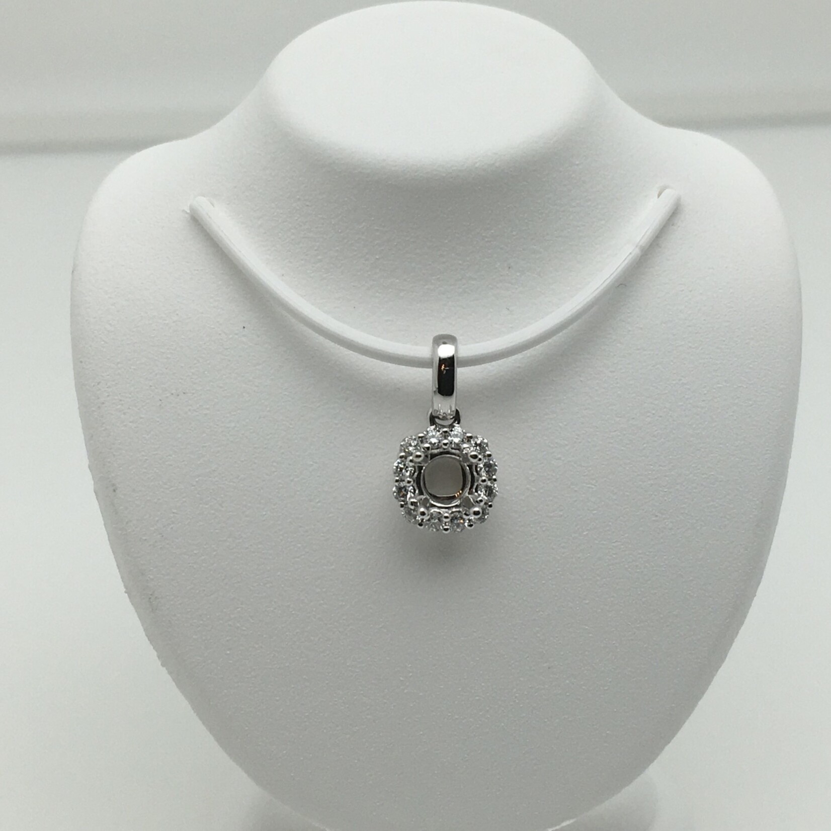 Franklin Jewelers 14KW 1/6cttw Diamond Halo Pendant