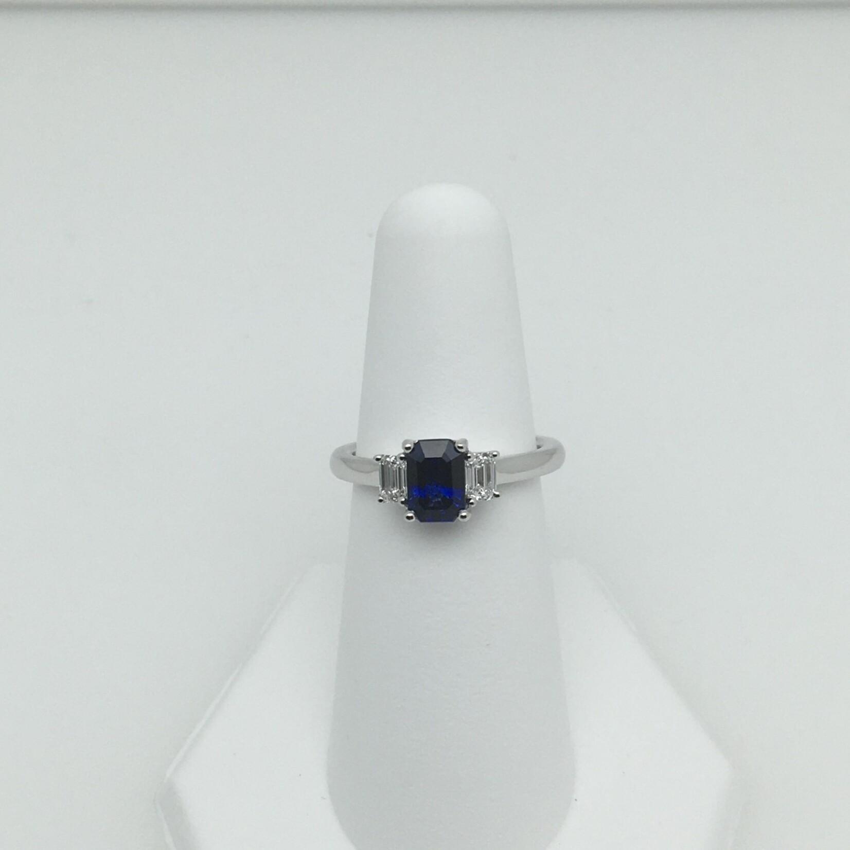 Jye International Inc Plat 1.08cttw Sapphire, 0.42cttw Baguette Diamond Ring