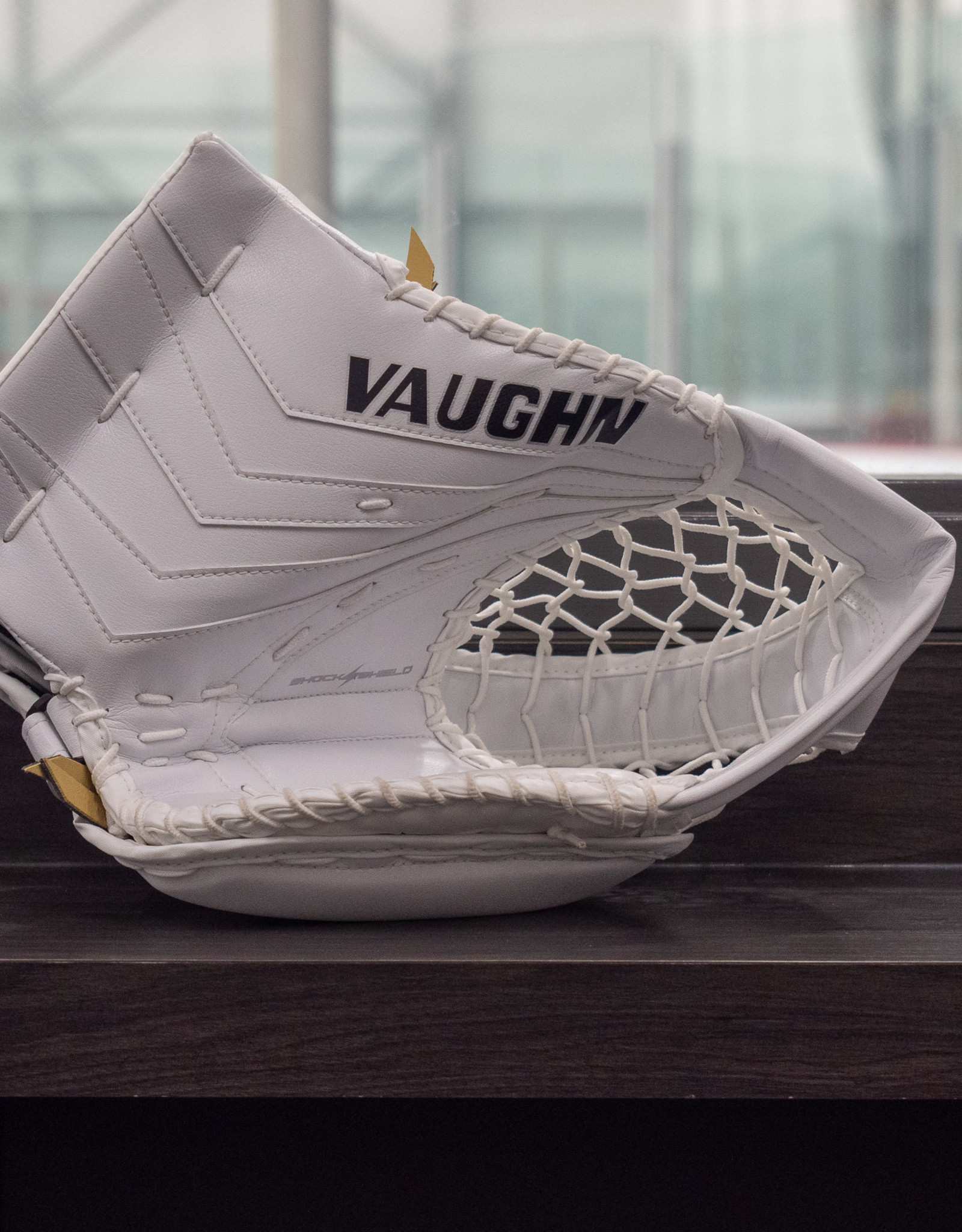 Vaughn Vaughn T Ventus SLR2 ST Pro Carbon Catch Glove - All White