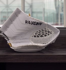 Vaughn Vaughn T Ventus SLR2 ST Pro Carbon Catch Glove - All White