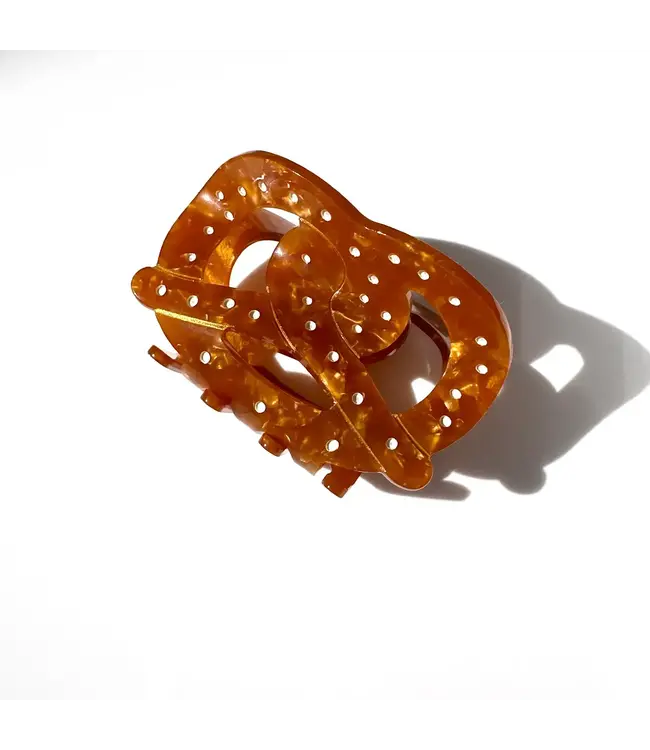 Pretzel Hair Claw