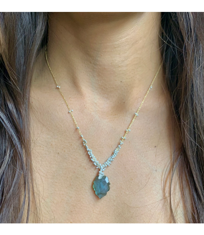 Clustered Wisteria Labradorite Necklace in Gold