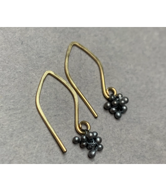 Mini Wisteria Caviar Hook Earring in Gold