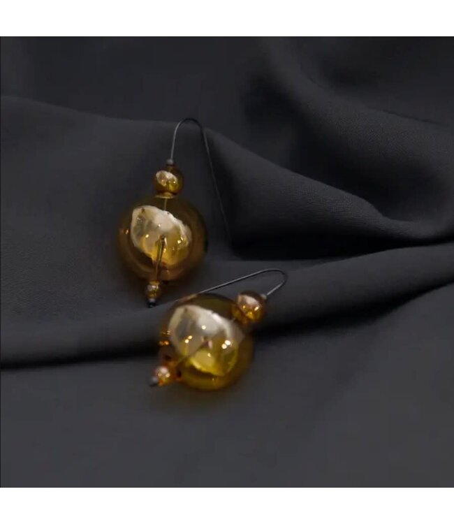 Scoop Amber Earrings