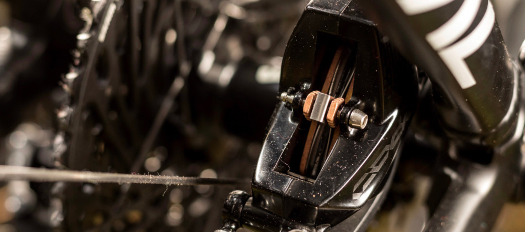 bike brake pad direction