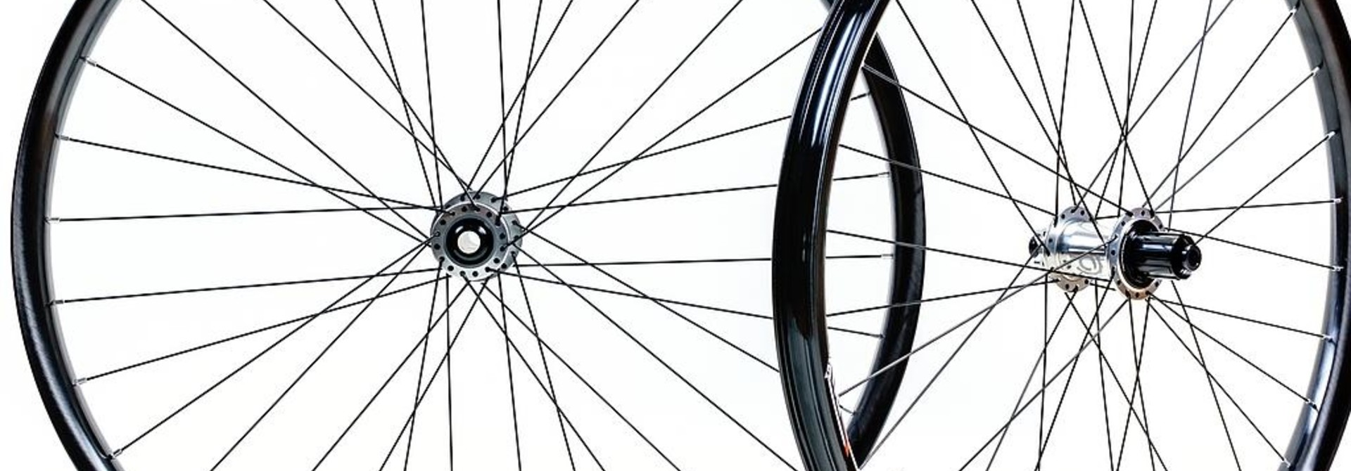 We Are One Revolution Wheelset Union 29" Hydra Silver Superboost/DH 157x12 Microspline 6b Sapim CX-Ray Black