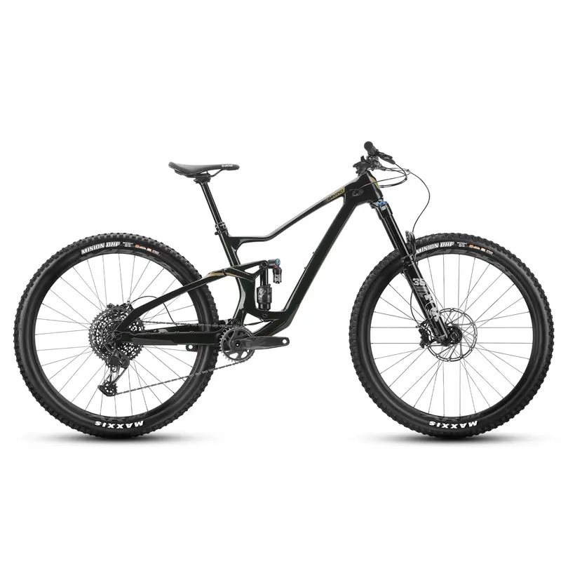 Devinci Troy Carbon - The Inside Line