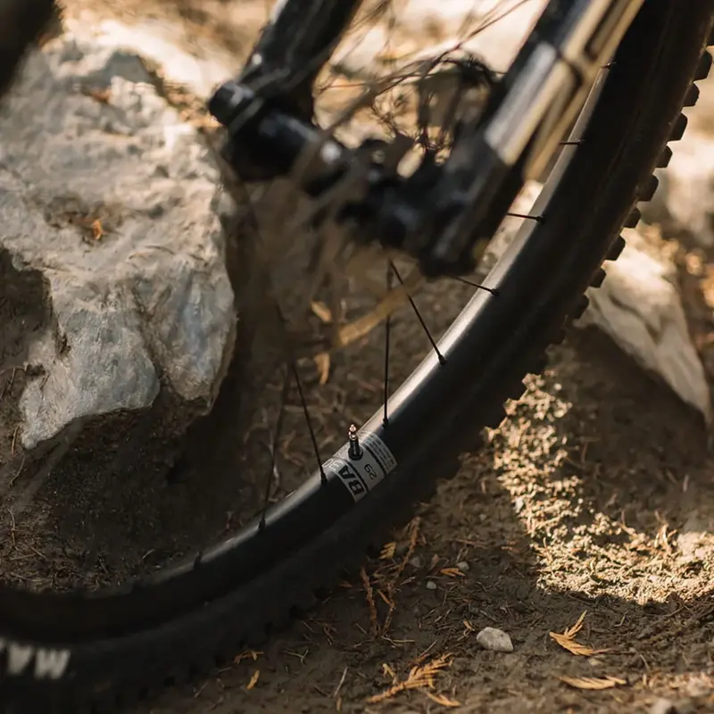 CHROMAG BA30 29インチホイールセット Chromag BA30 V2 Rim - The Inside Line