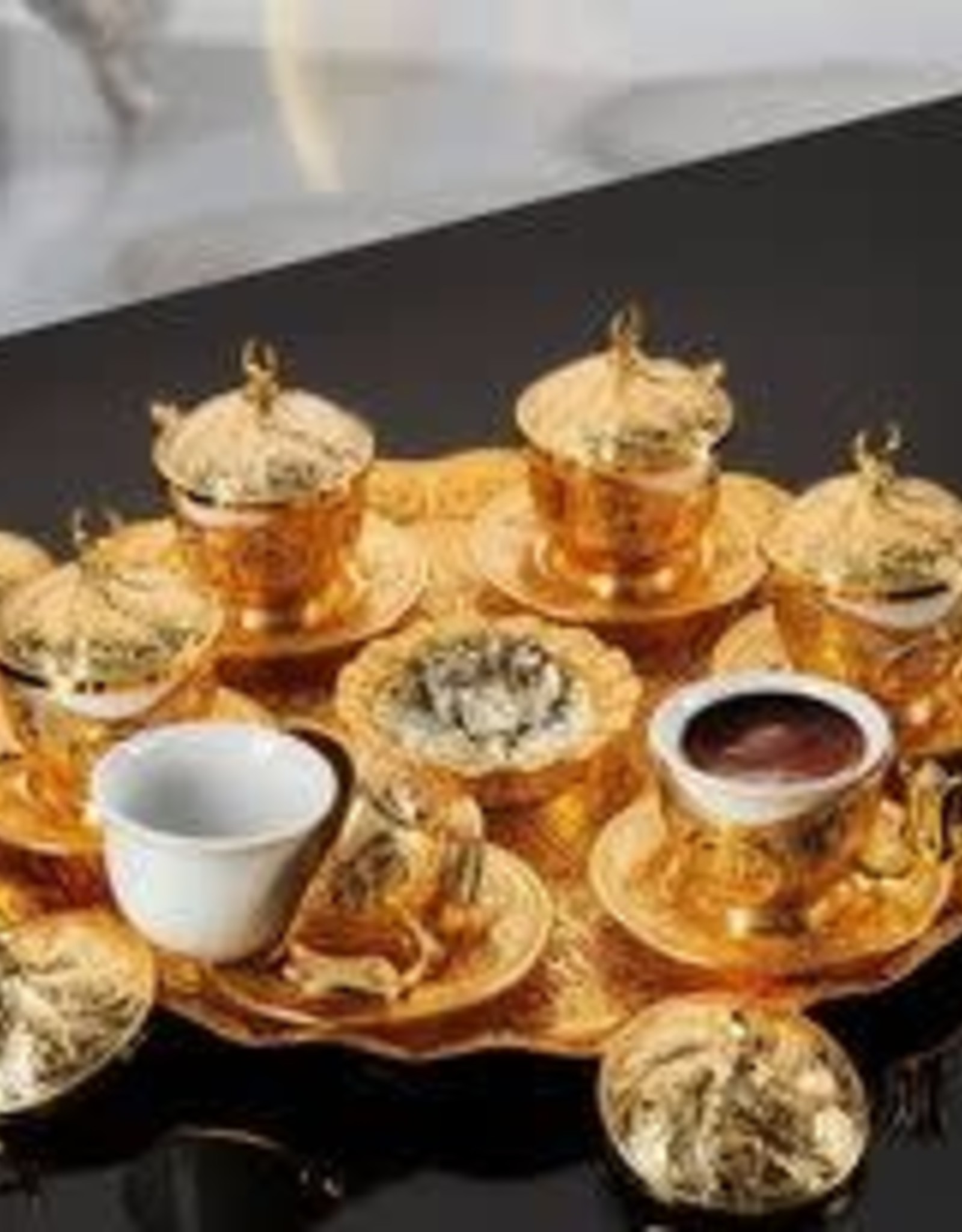 Кофейно чайный набор. Турецкий кофейный сервиз. Золотой кофейный сервиз. Арабский кофейный сервиз. Посуда в арабском стиле.