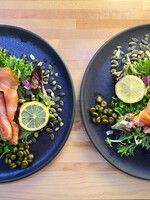 Boîte à lunch salade au saumon fumé Les semeurs