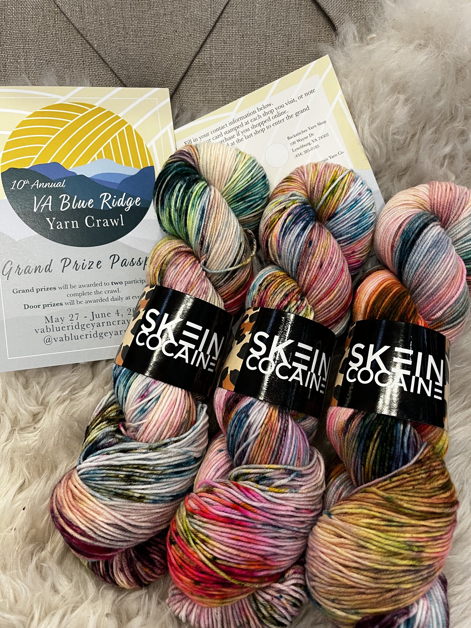 Has anyone ever encountered yarn being joined on the skein? : r/YarnAddicts