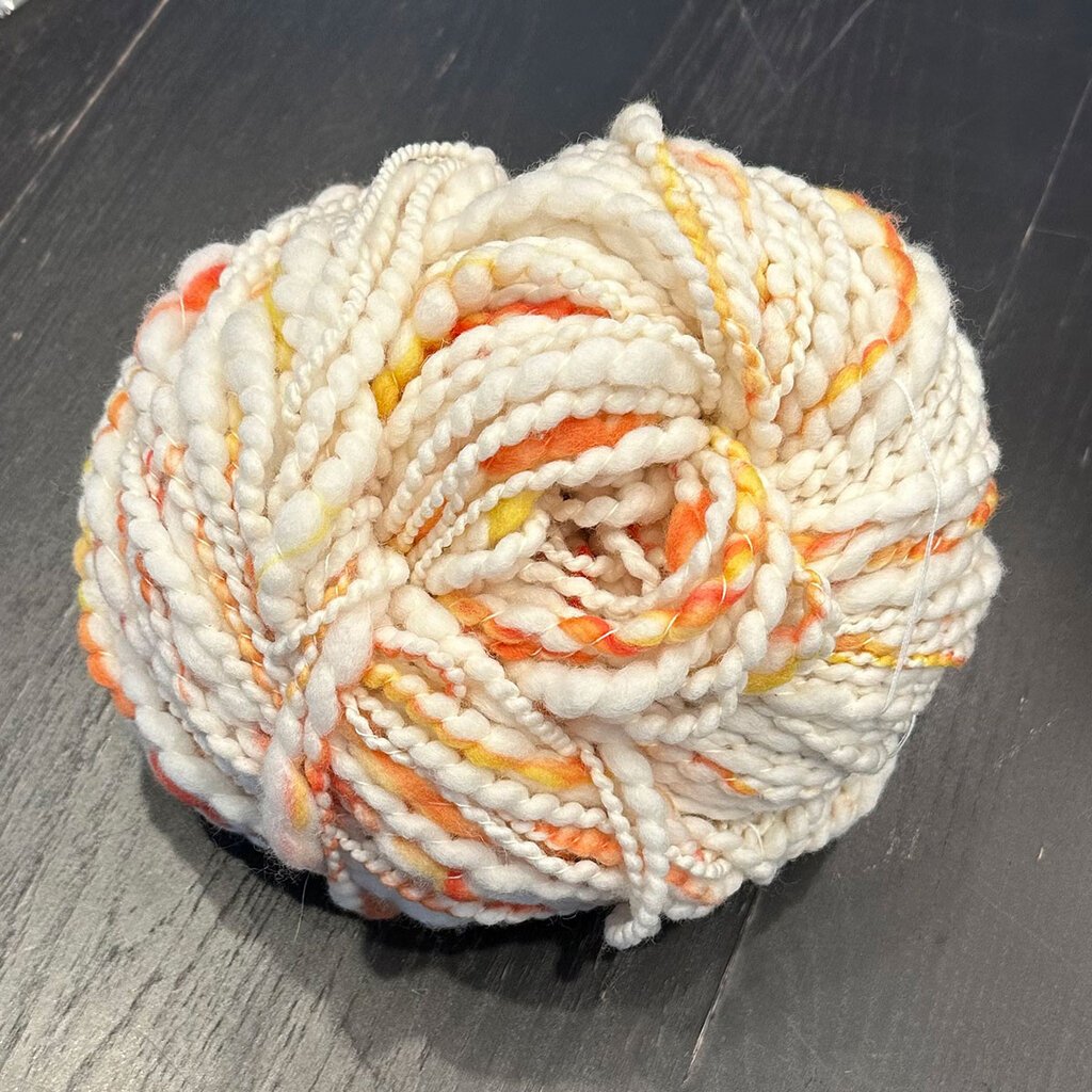 Kinua KINUA The Flame Handspun 400g