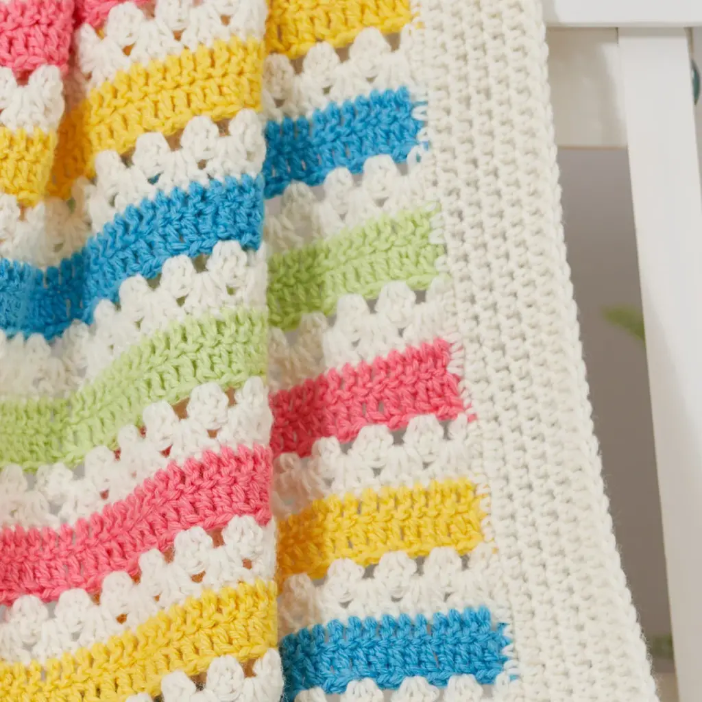 West Yorkshire Spinners WYS Blanket Kit