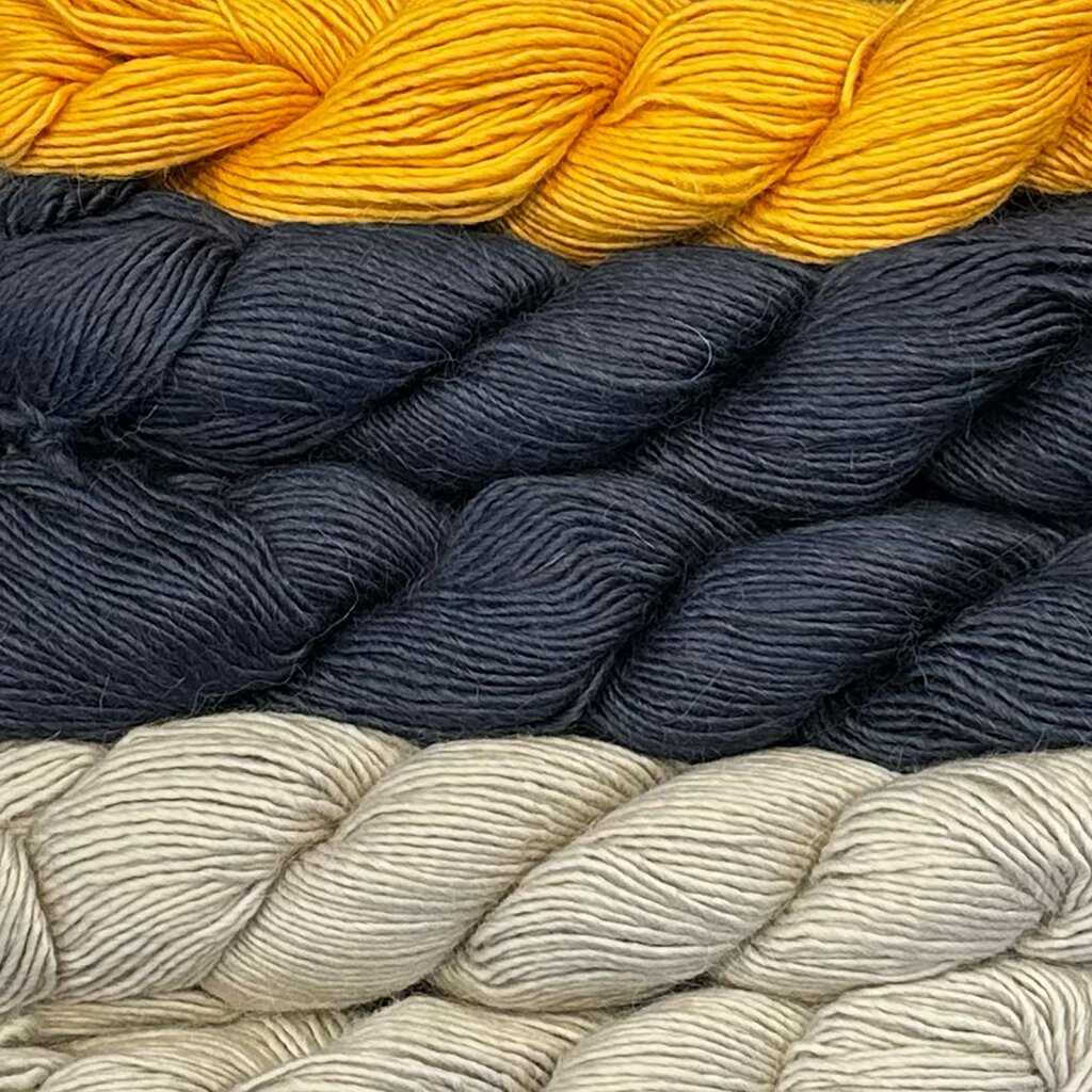 BLUE SKY FIBERS BLUE SKY FIBERS Bianca Wrap