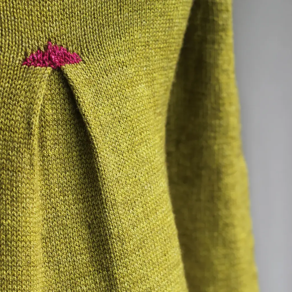 Ziggurats ASA TRICOSA Ziggurats: 16 Elegantly Seamless Knits