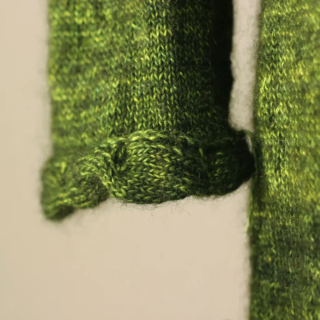 Ziggurats ASA TRICOSA Ziggurats: 16 Elegantly Seamless Knits