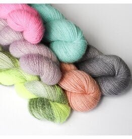 Madelinetosh MADELINETOSH Tosh Pebble