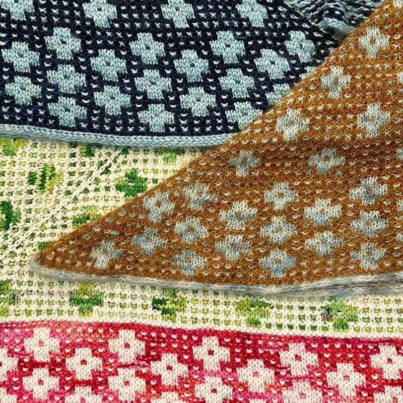 Magpie Knits Magpie Knits Pressed Flowers Class
