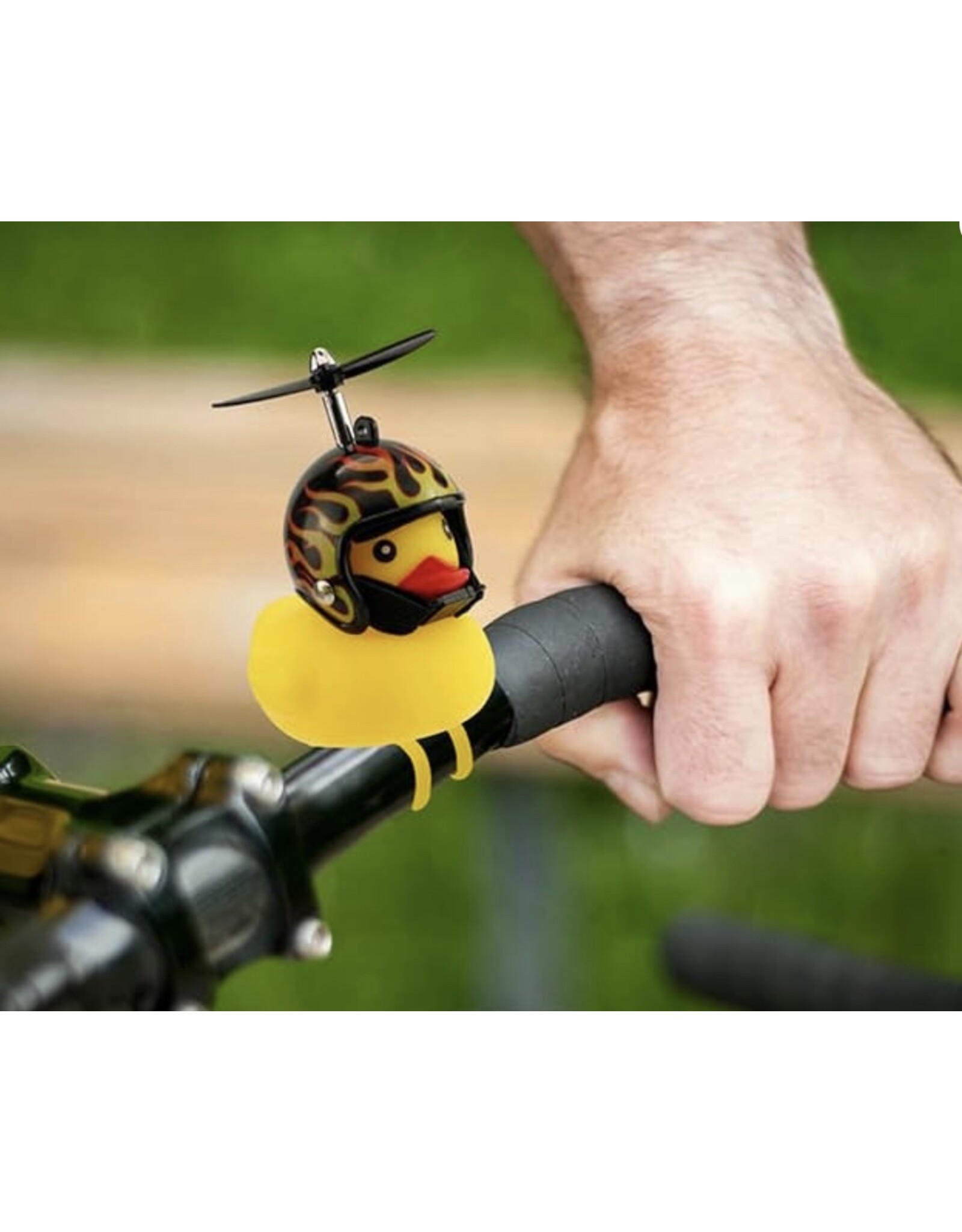 Winkee Bike Duck with Flames Helmet