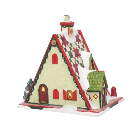 Department 56 North Pole Christmas Quilts Lit Building