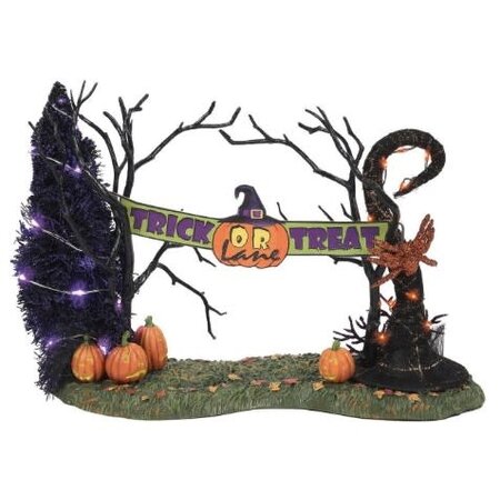 Department 56 Halloween  Cross Product Trick or Treat Lane Entrance Lit Accessory