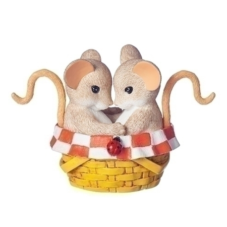 Charming Tails Charming Tails Life is a Picnic Figurine
