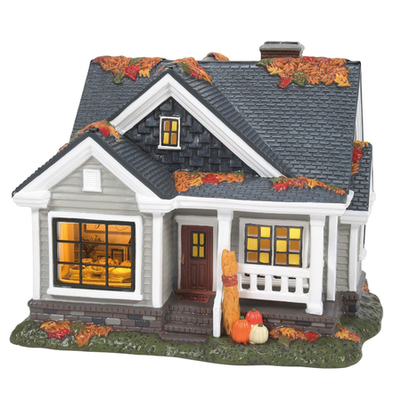 Department 56 Snow Village Halloween Gather 'Round for Thanksgiving Lit House