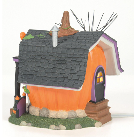 Department 56 Disney Village Pumpkintown Carving Stud Accessory