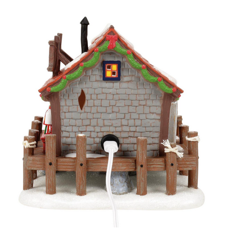 Department 56 Disney Village Pete's Crabby Christmas Lit House