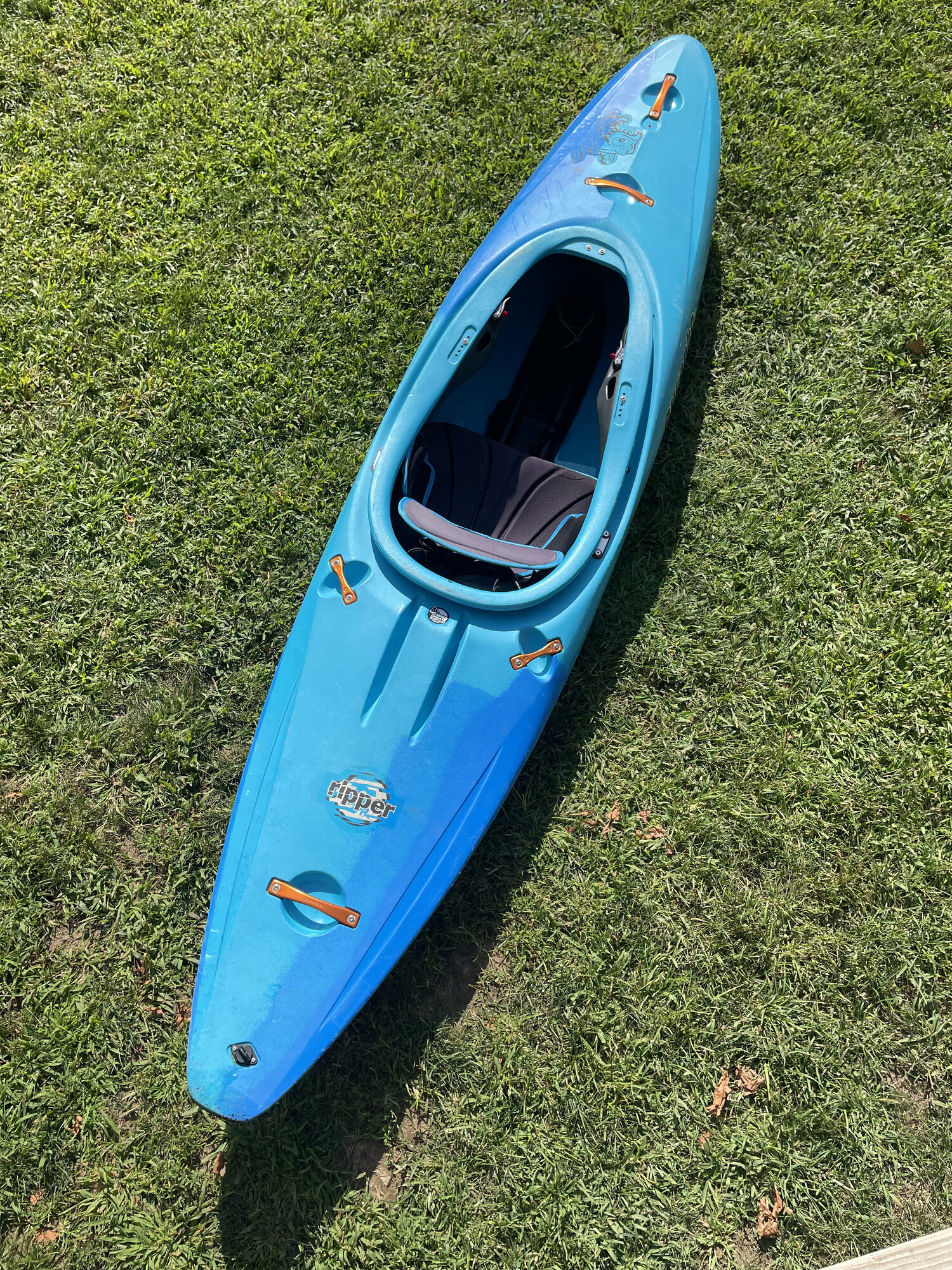 Kayak Outfitting — Canoe Centre