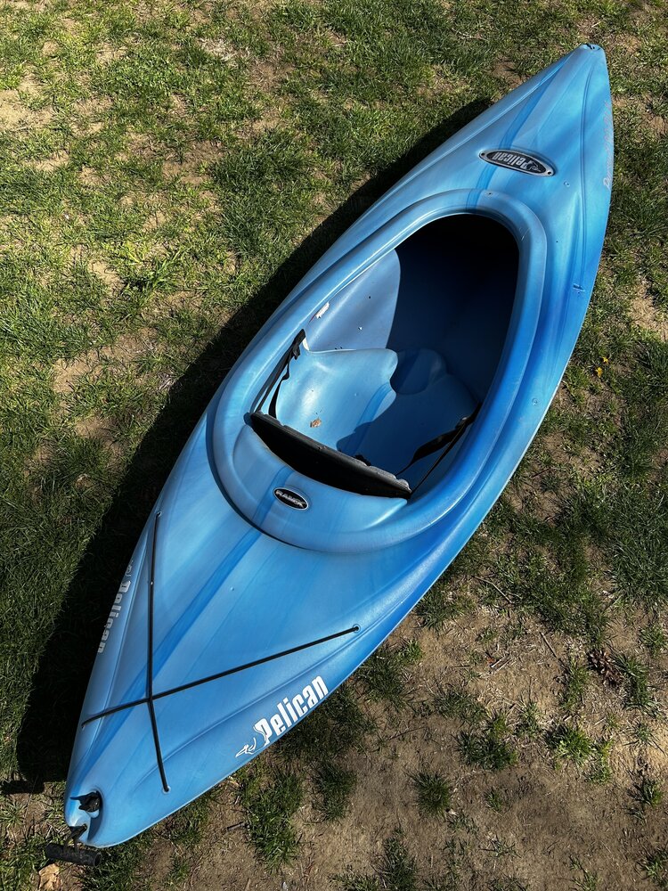 Zoar Outdoor Pelican Pursuit 80 DLX Rec Kayak - Consignment