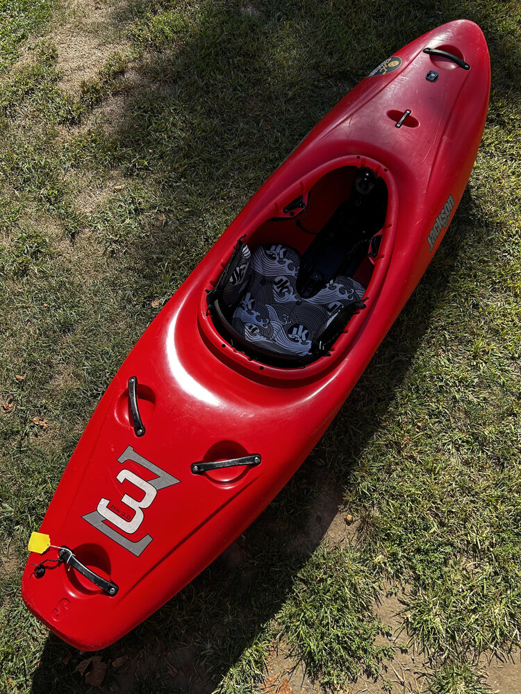 Jackson Kayak Zen 3 SM Red Kayak - consignment