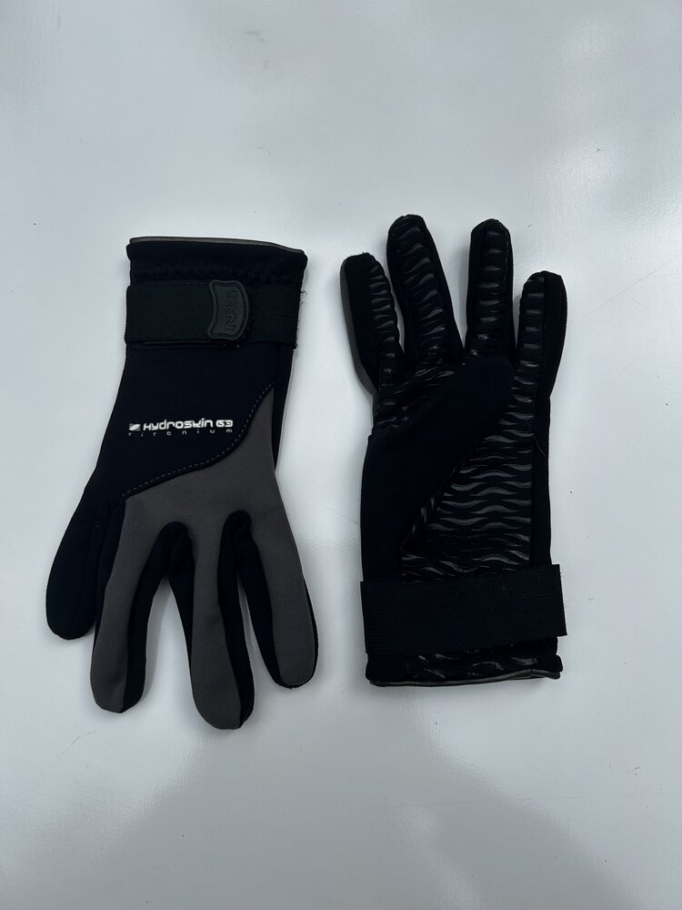 Hydroskin Gloves Small - Consignment