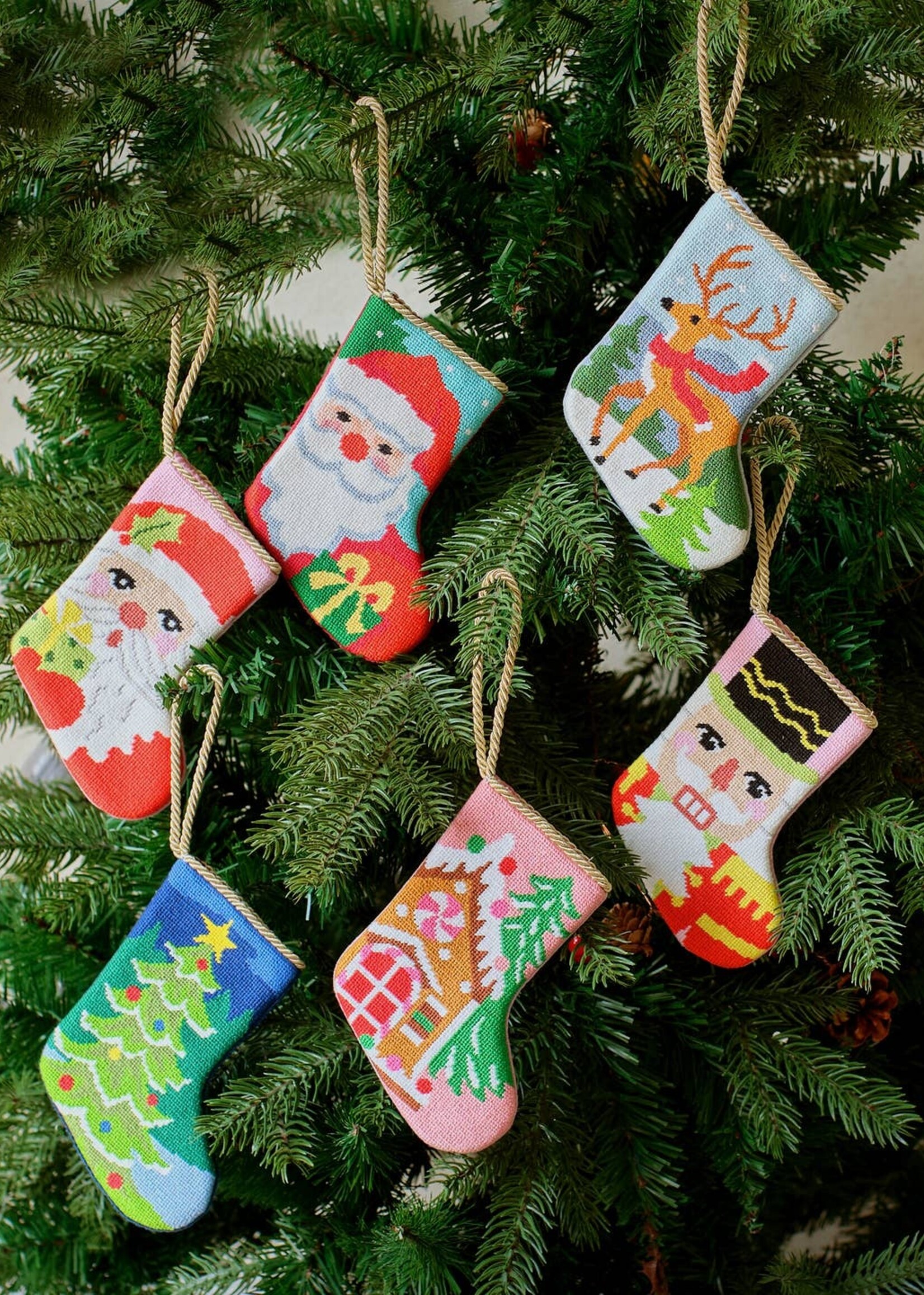 Peking Handicraft Mini Stocking Embroidered Christmas Tree