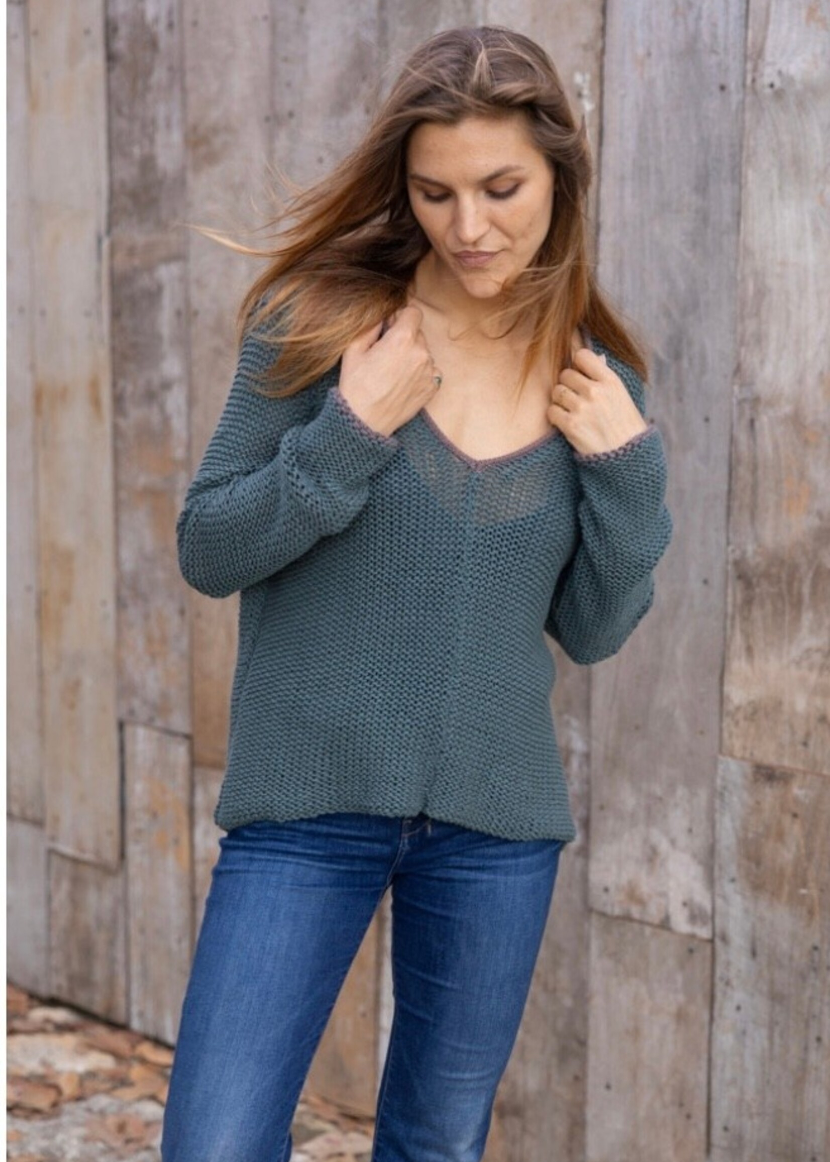 Wooden Ships Maui Tipped V-Cotton