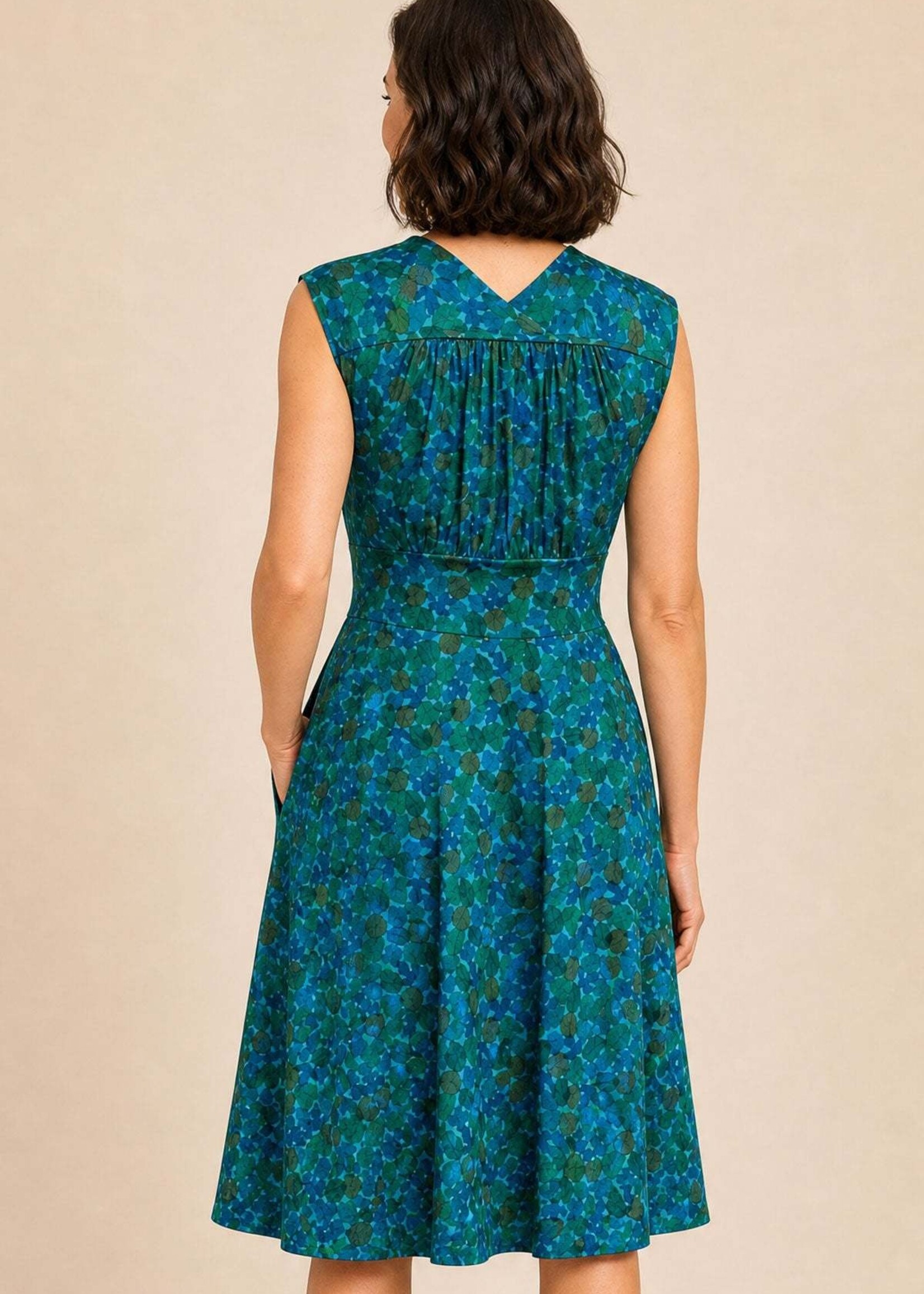 Karina Dresses Nora Dress - Leaf Study