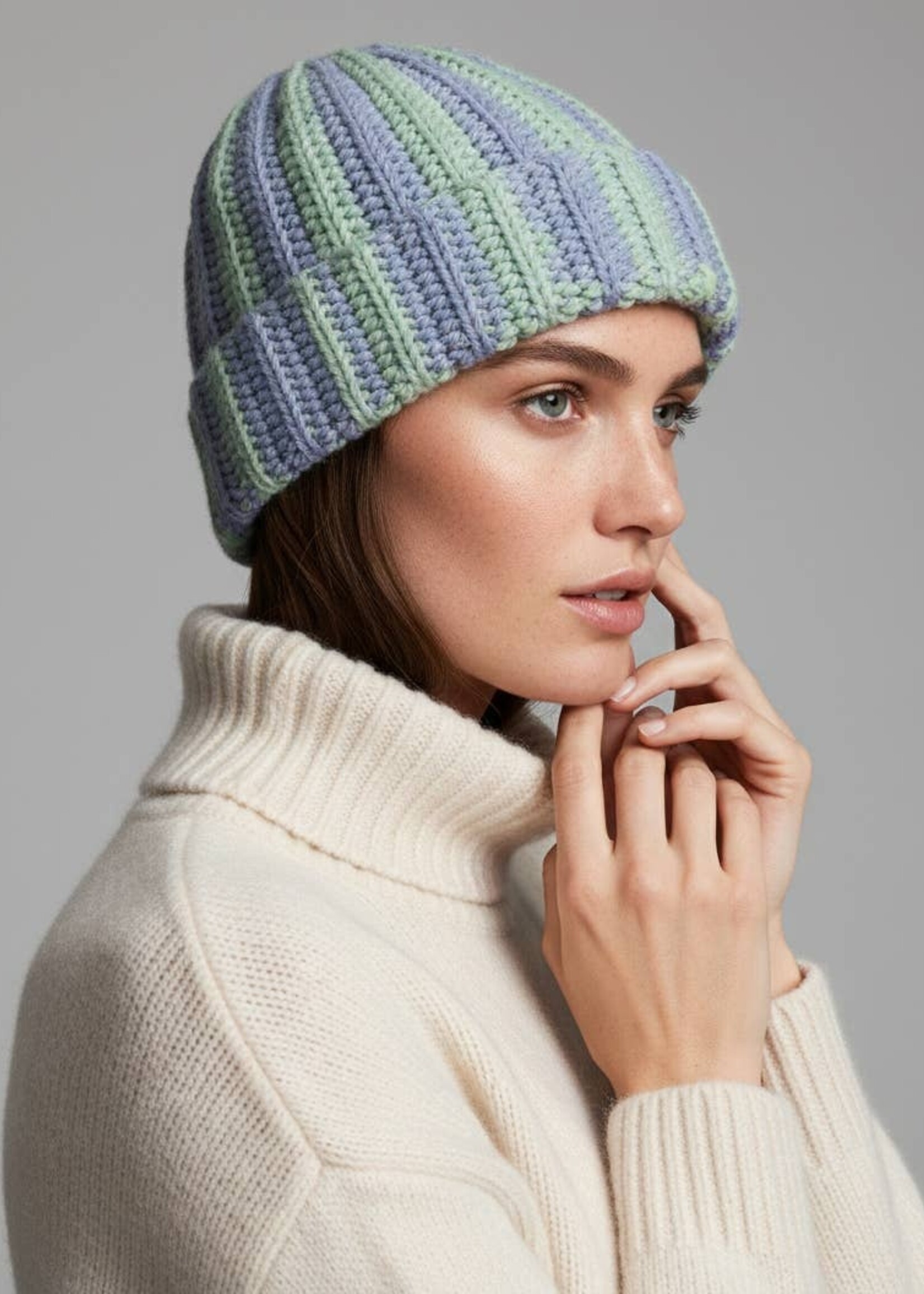 Saachi Beanie Candy Striped Chunky