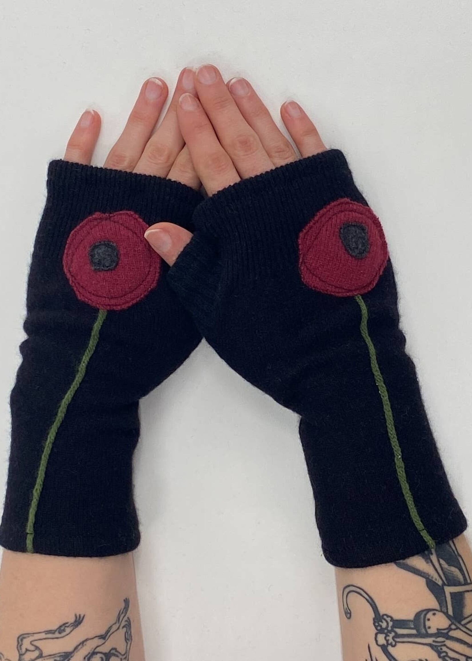 Sardine Clothing Co. Fingerless Gloves - Poppy