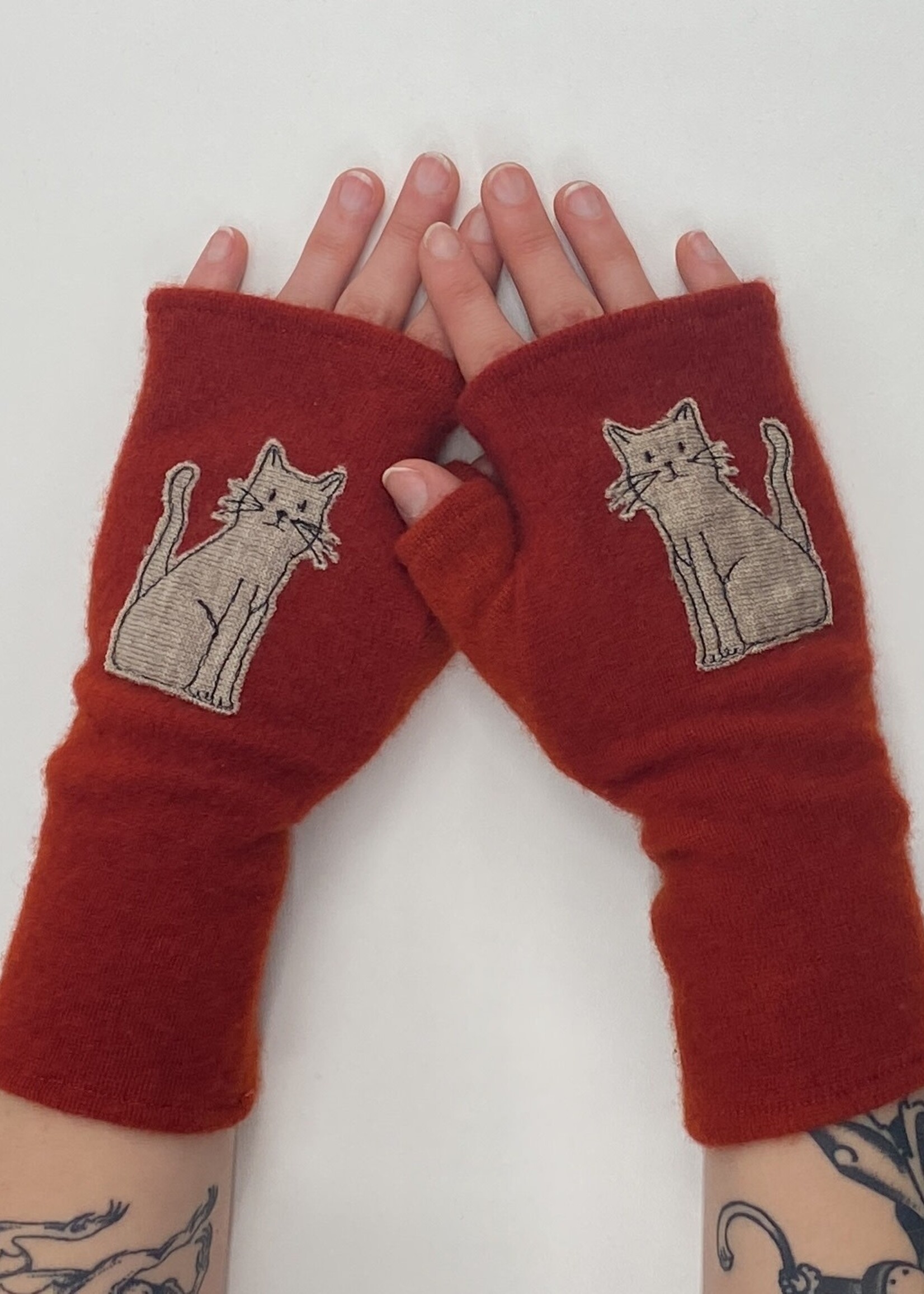 Sardine Clothing Co. Fingerless Gloves - Cat