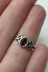 Celtic Knot with Garnet Ring - Size 4 Sterling Silver